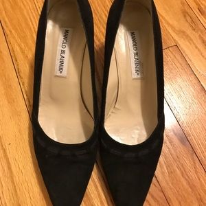 Manolo Blahnik - vintage, black suede